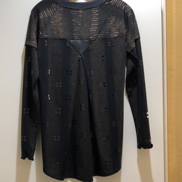 ANAC designed by kimi Embellished tunic top - Picture 2 of 11